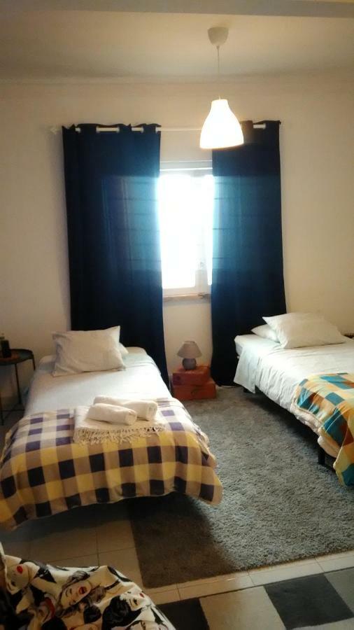 Vasco Santana Guesthouse Odivelas  Zewnętrze zdjęcie